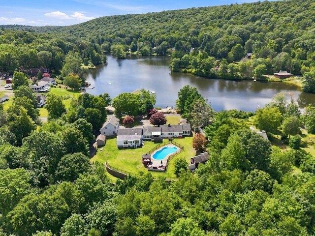 3 bedroom, Monson MA 01057 105660692