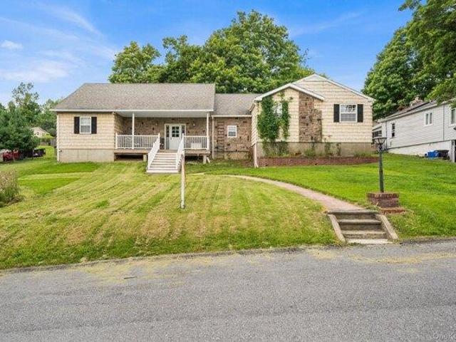 3 bedroom, Monroe NY 10950 105278358