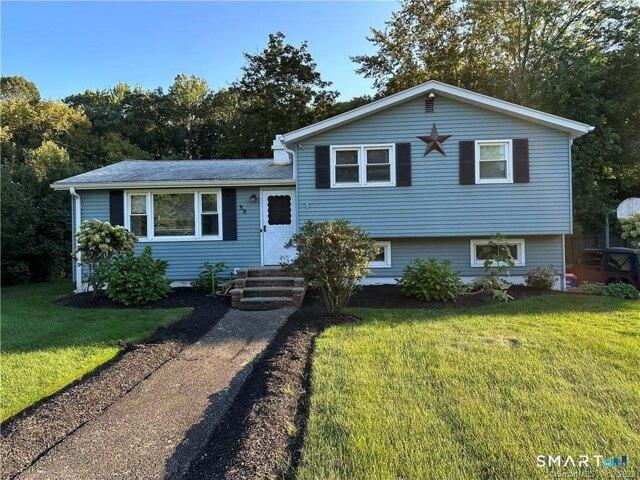3 bedroom, Monroe CT 06468 105577829