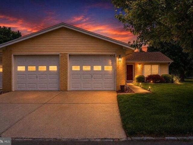 3 bedroom, Monroe Township NJ 08831 105276666