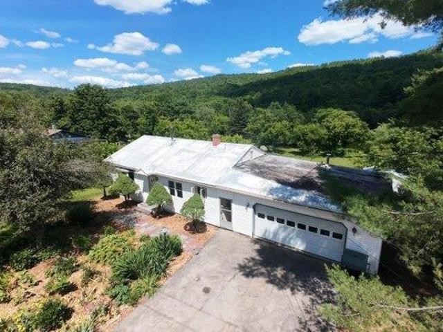 3 bedroom, Montpelier VT 05602 105415642