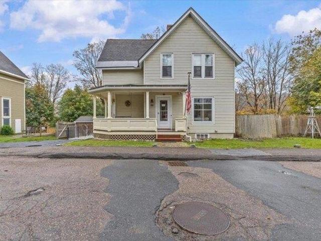 3 bedroom, Montpelier VT 05602 105576771