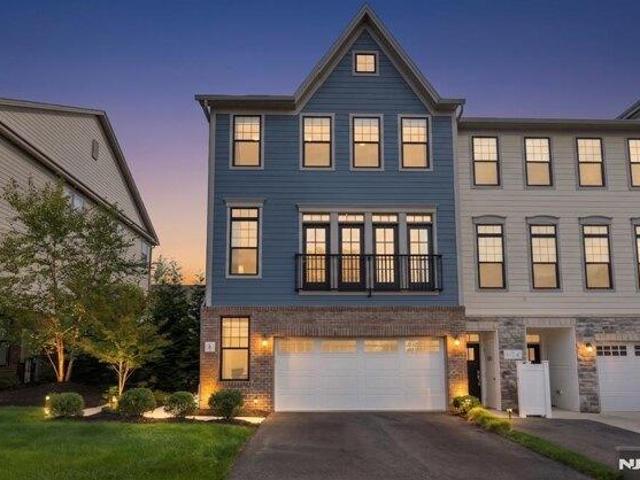 3 bedroom, Montvale NJ 07645 105516026