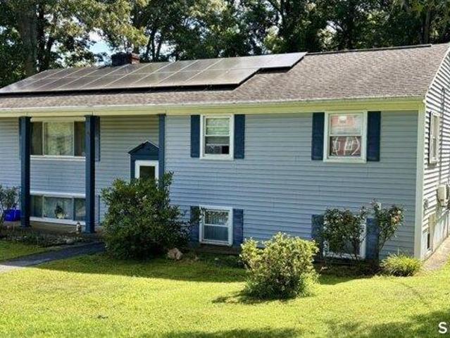 3 bedroom, Montville CT 06382 105536542