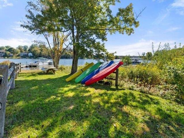 3 bedroom, Morris CT 06763 105577116