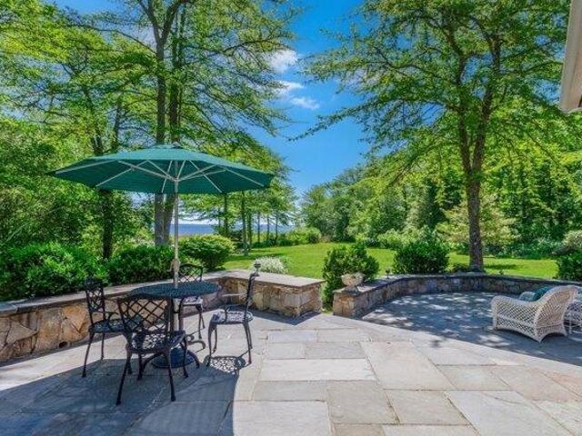 3 bedroom, Mattapoisett MA 02739 105714201