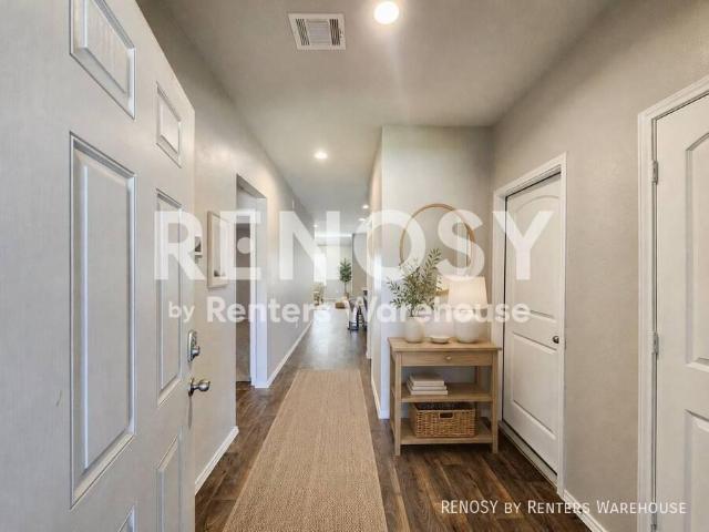 3 bedroom, Magnolia TX 77354 104819061