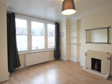 3 Bedroom Maisonette