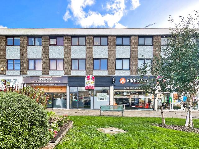 3 BEDROOM Maisonette