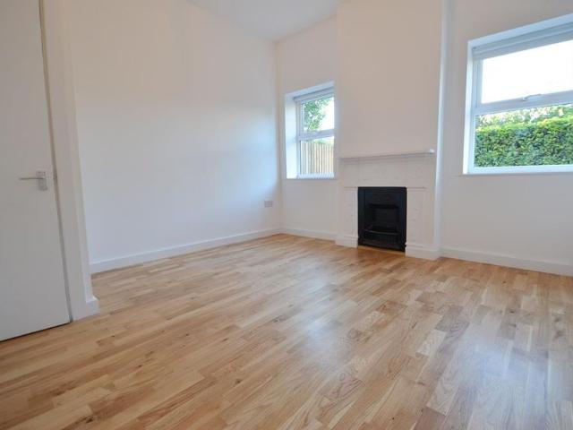 3 bedroom maisonette