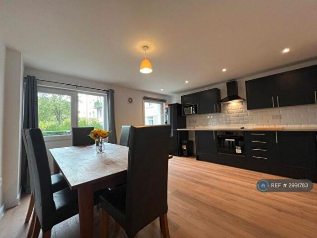 3 Bedroom Maisonette To Rent In Glasgow, Glasgow, G20