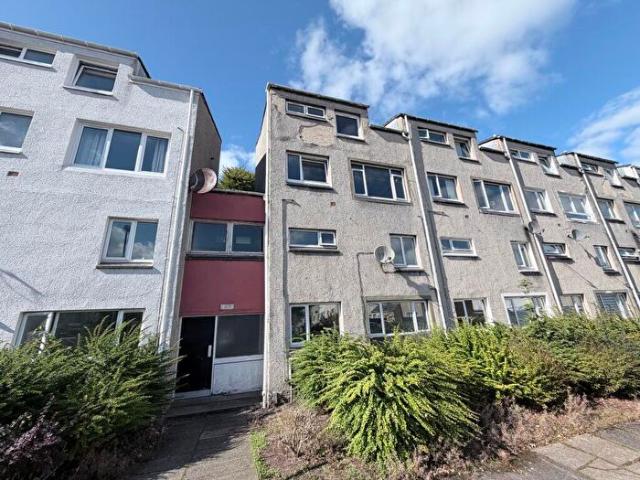 3 Bedroom Maisonette To Rent In Spruce Road, Abronhill, Cumbernauld, North Lanarkshire, G67