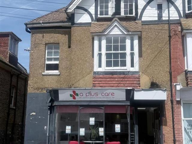 3 bedroom maisonette to rent