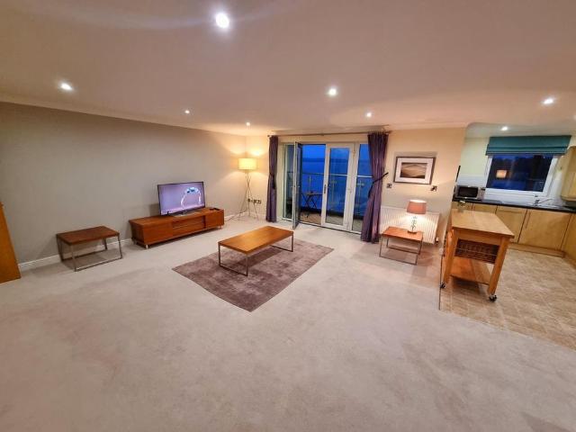 3 bedroom maisonette to rent