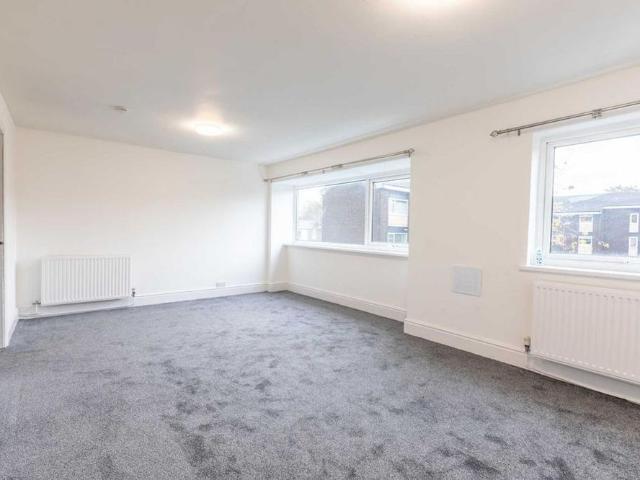 3 bedroom maisonette to rent