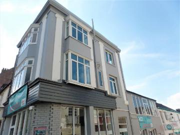 3 bedroom maisonette to rent