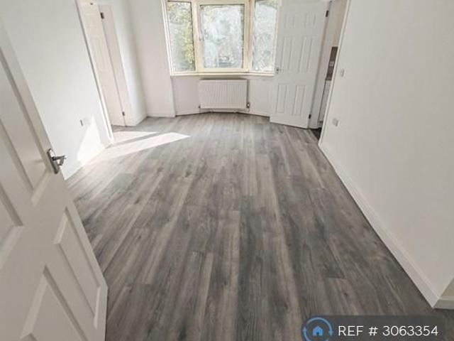 3 bedroom maisonette to rent