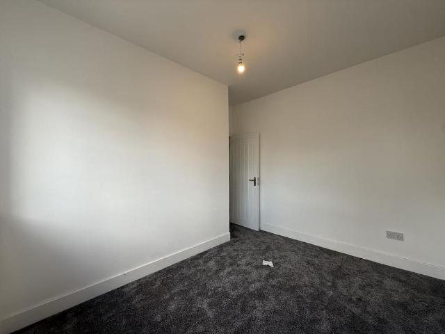 3 bedroom maisonette to rent