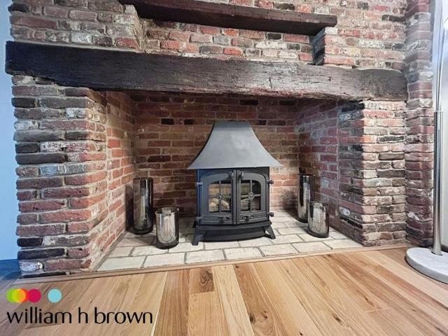 3 bedroom maisonette to rent