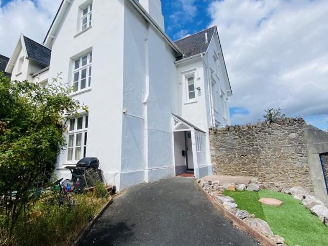 3 bedroom maisonette to rent