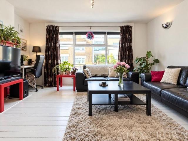 3 bedroom maisonette to rent