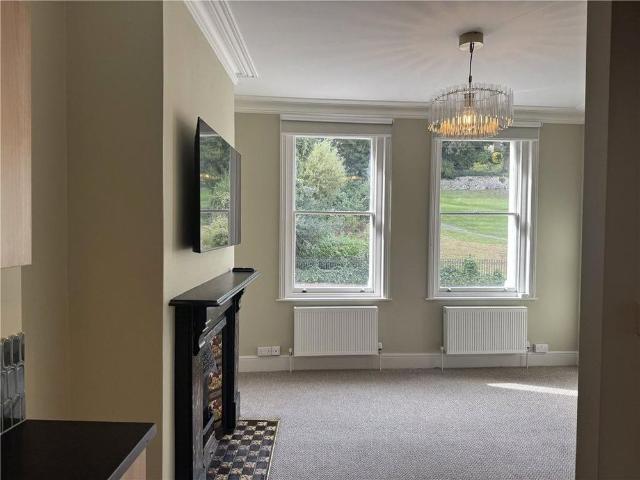3 bedroom maisonette to rent
