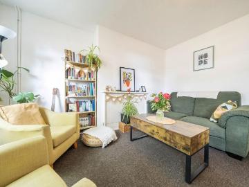 3 bedroom maisonette to rent