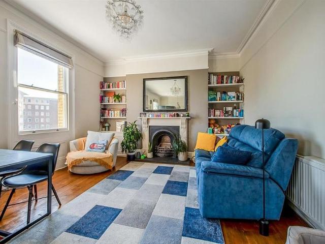 3 bedroom maisonette to rent