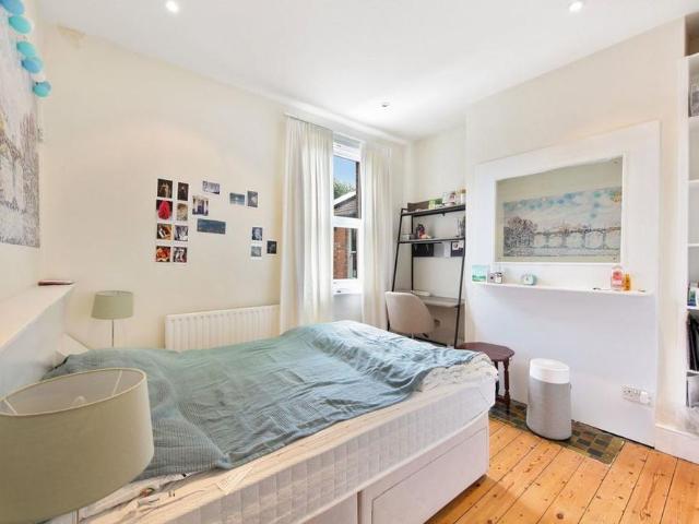 3 bedroom maisonette to rent