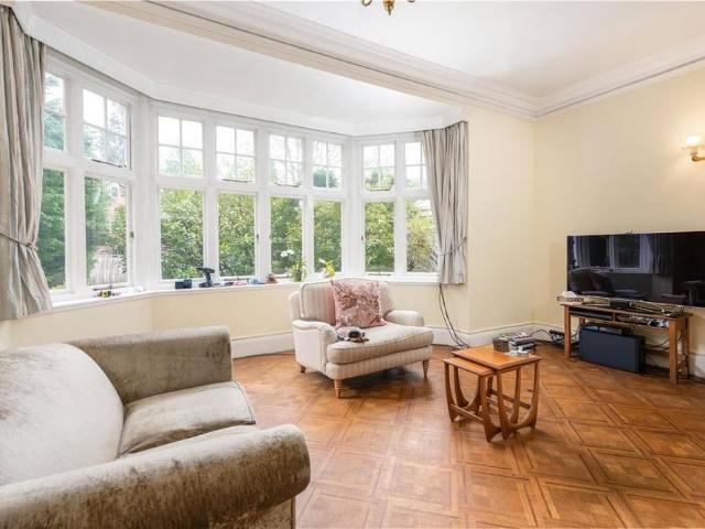 3 bedroom maisonette to rent