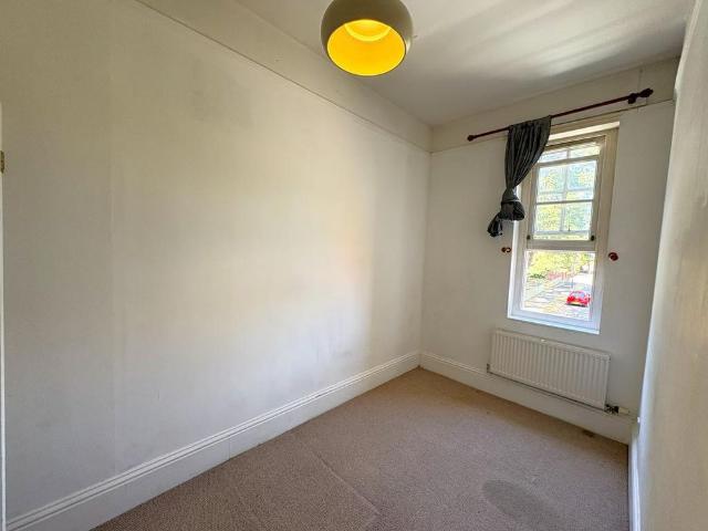 3 bedroom maisonette to rent