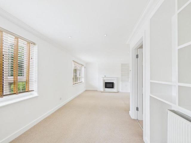 3 bedroom maisonette to rent