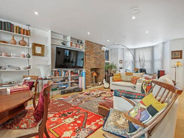 3 bedroom maisonette to rent