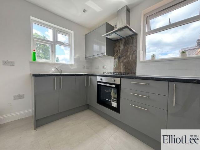 3 bedroom maisonette to rent