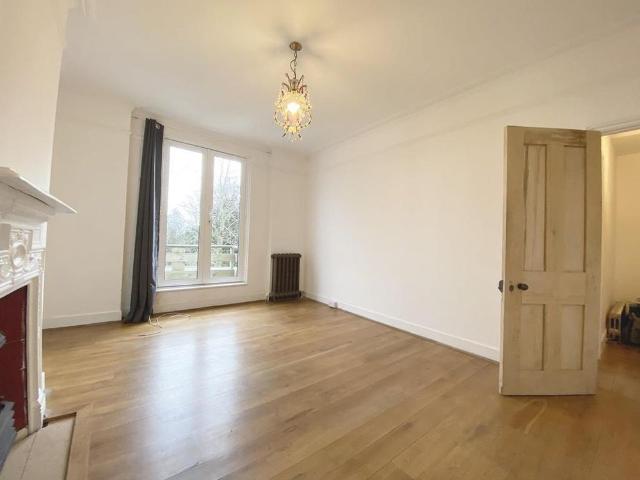 3 bedroom maisonette to rent