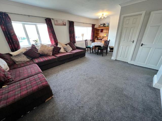 3 bedroom maisonette to rent