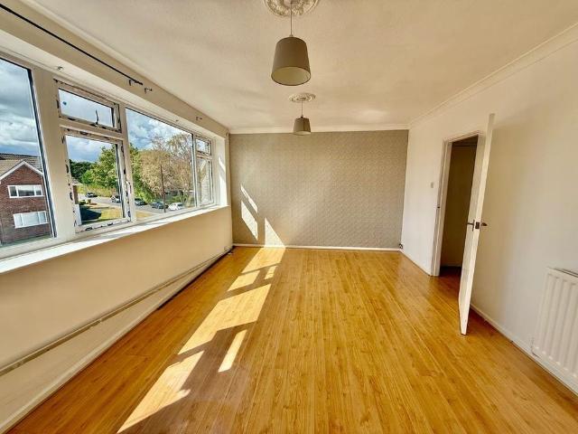3 bedroom maisonette to rent