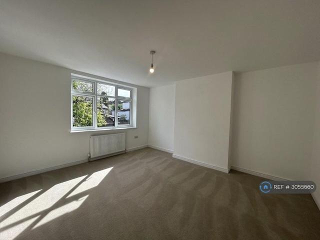 3 bedroom maisonette to rent