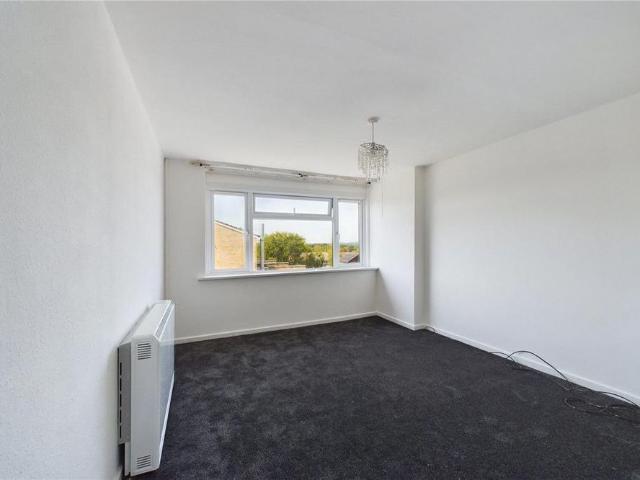 3 bedroom maisonette to rent