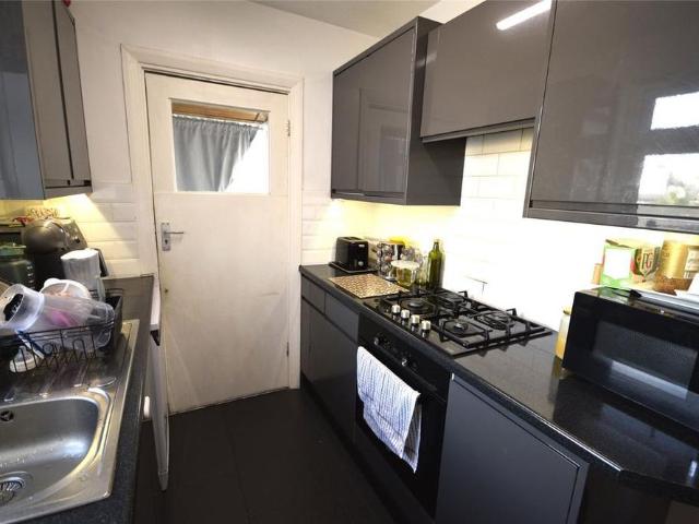 3 bedroom maisonette to rent