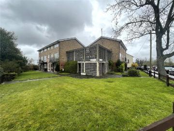 3 bedroom maisonette to rent