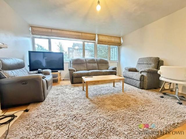 3 bedroom maisonette to rent