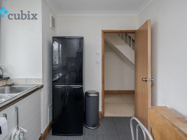 3 bedroom maisonette to rent