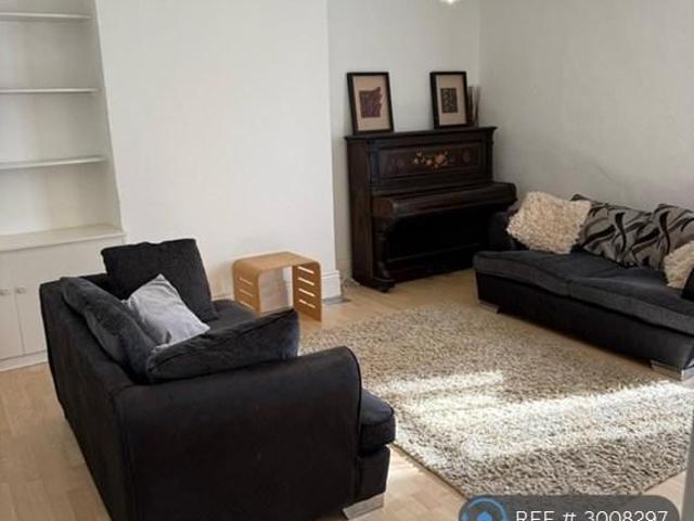 3 bedroom maisonette to rent