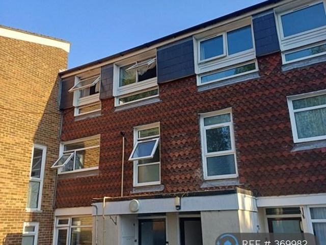 3 bedroom maisonette to rent