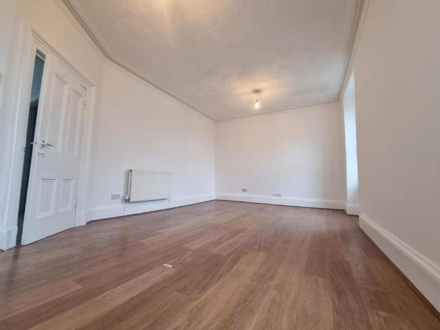 3 bedroom maisonette to rent