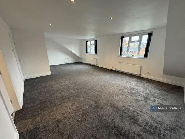 3 bedroom maisonette to rent