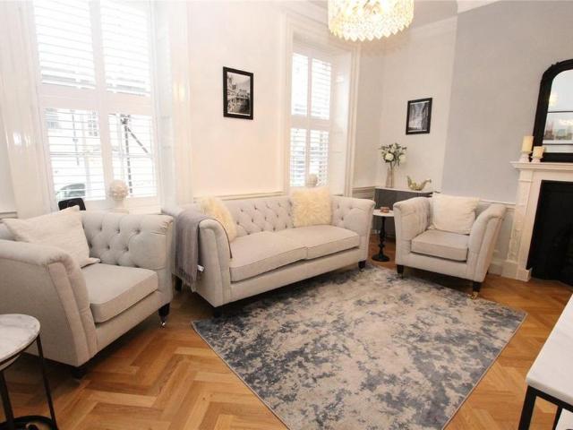 3 bedroom maisonette to rent