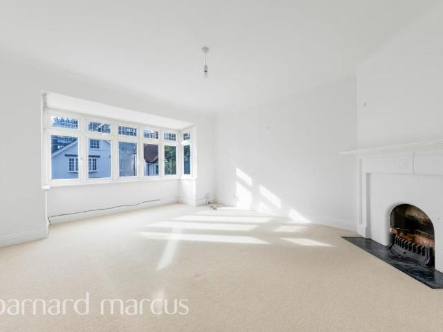 3 bedroom maisonette to rent