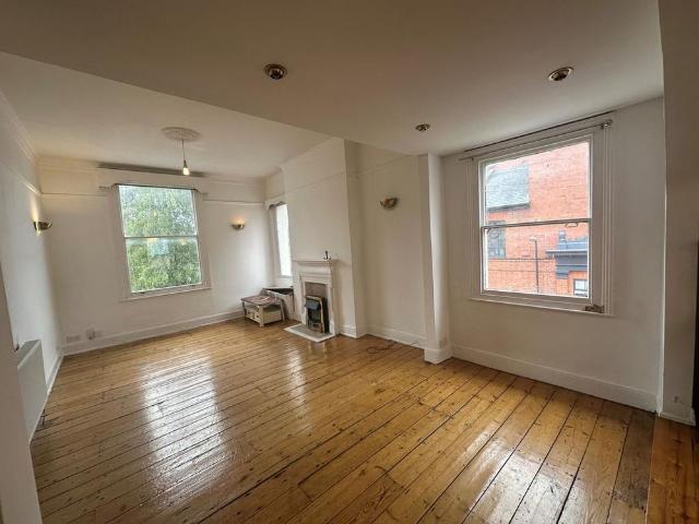 3 bedroom maisonette to rent